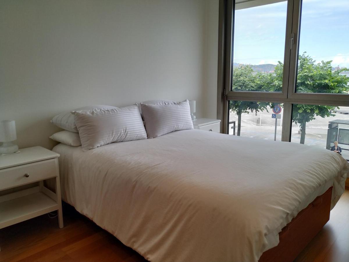 Apto. Vista Playa Poniente Gijón Eksteriør bilde